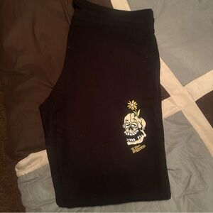 Your Highness Blooming Skull BLACK tapered leg jogger XXL. NEW w/o tags.